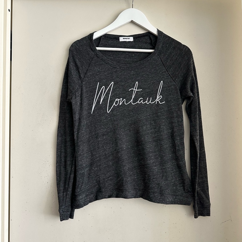 Mainstay Long Sleeve Charcoal Montauk Tee